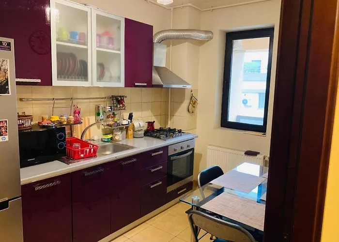 Luxury * 布加勒斯特