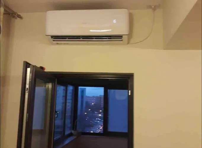Luxury 布加勒斯特